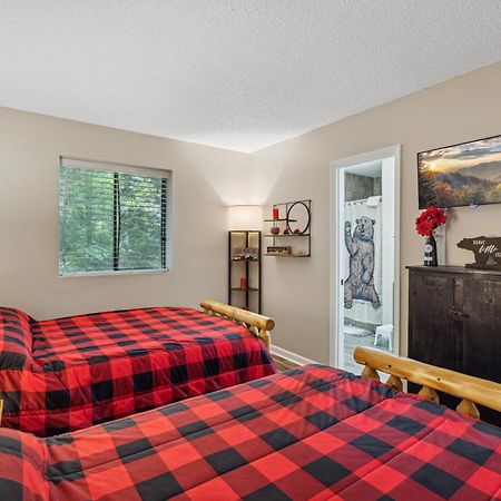 Obear Mountain Is A Newly Updated Condo In Chalet Village Of Gatlinburg! מראה חיצוני תמונה