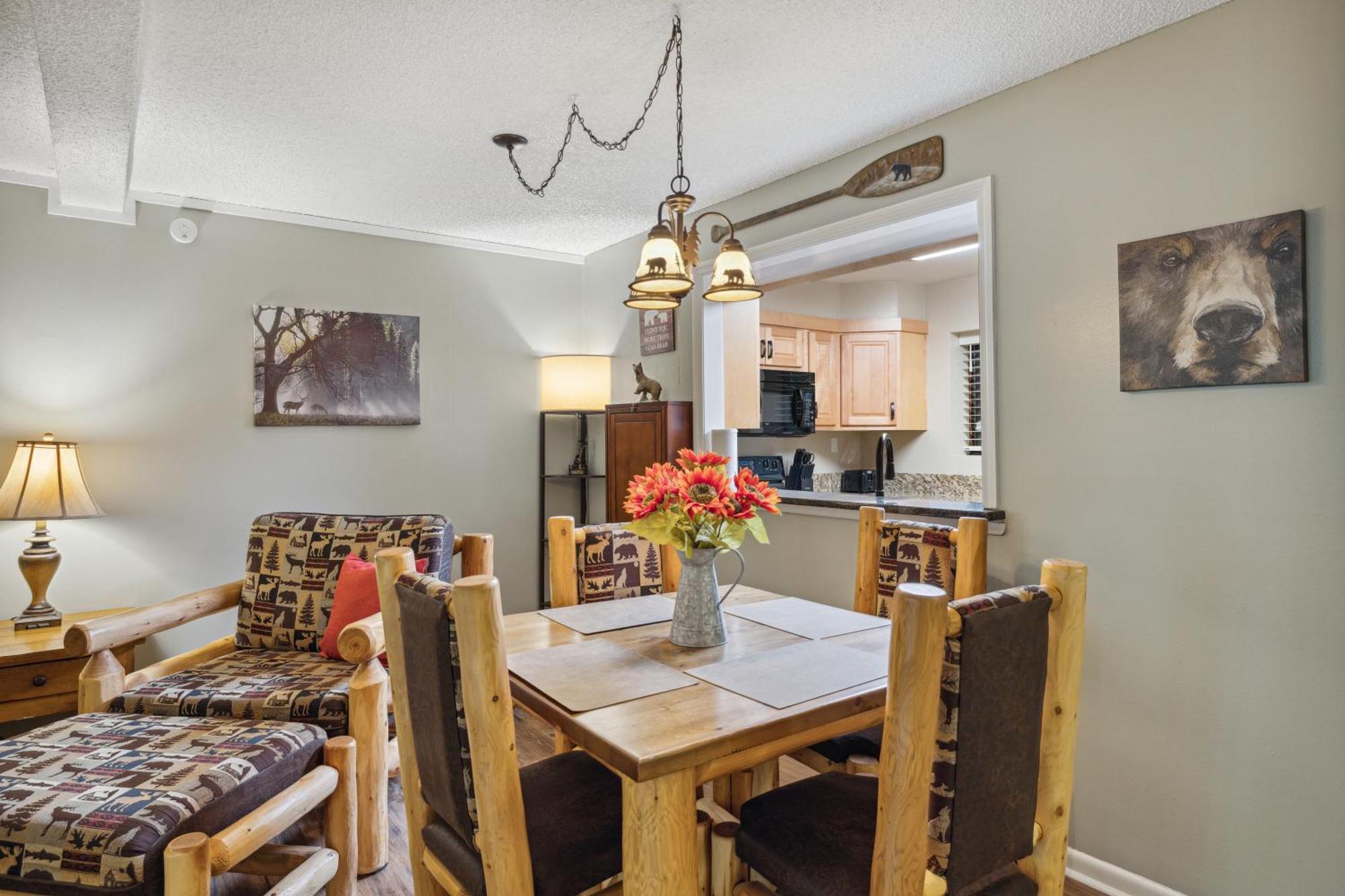 Obear Mountain Is A Newly Updated Condo In Chalet Village Of Gatlinburg! מראה חיצוני תמונה