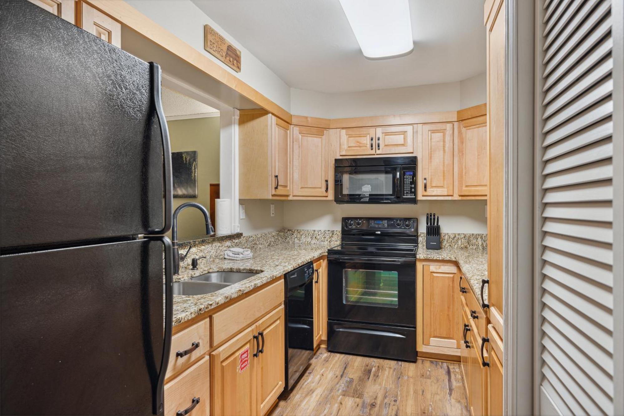 Obear Mountain Is A Newly Updated Condo In Chalet Village Of Gatlinburg! מראה חיצוני תמונה